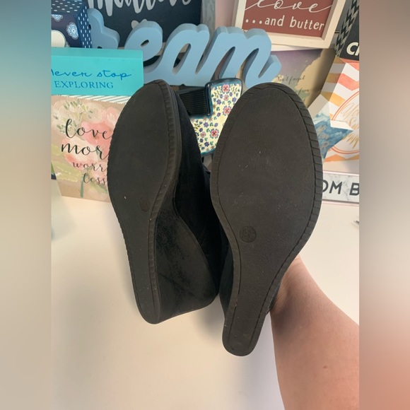 Size 9.5 Mossimo Booties - Picture 7 of 16